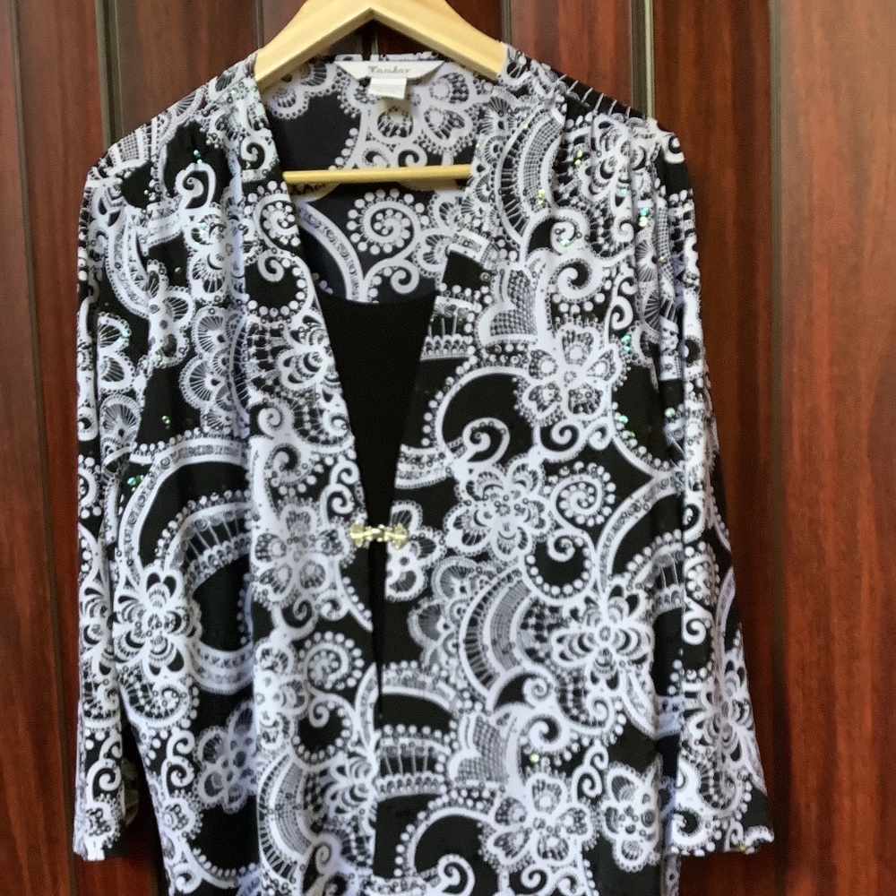 Black & white geometric jacket with sequins